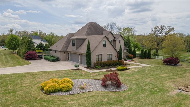 4415 E Mint Boulevard, Fayetteville, AR 72703
