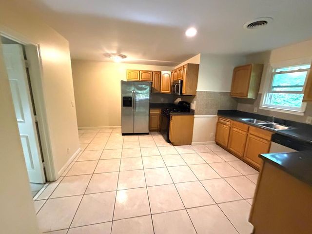 1821 E Farris Avenue, Atlanta, GA 30344