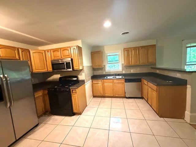 1821 E Farris Avenue, Atlanta, GA 30344