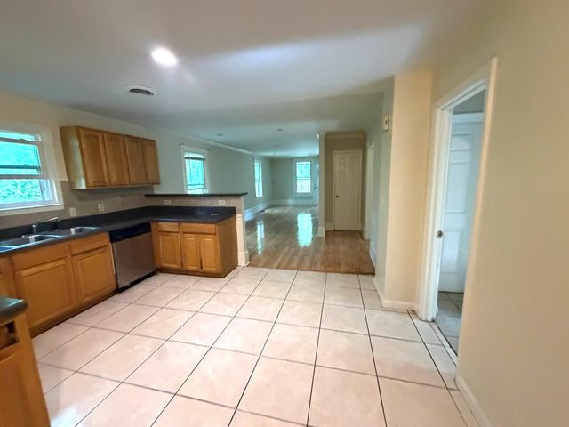 1821 E Farris Avenue, Atlanta, GA 30344
