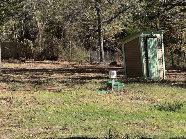 133 Lake Drive, Eufaula, OK 74432