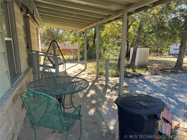 133 Lake Drive, Eufaula, OK 74432