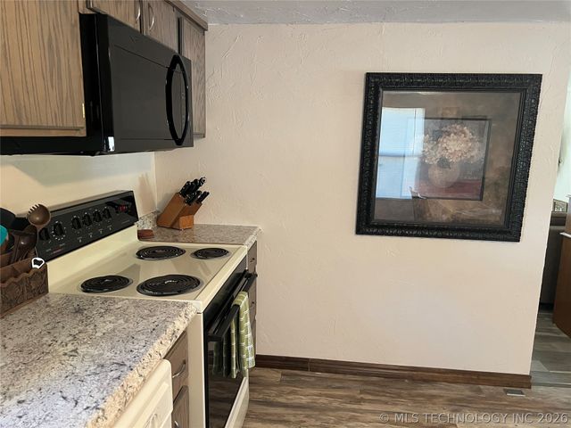 133 Lake Drive, Eufaula, OK 74432