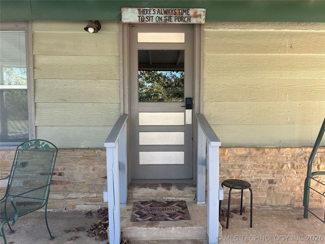 133 Lake Drive, Eufaula, OK 74432