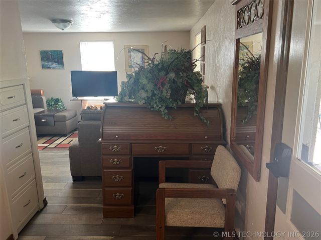 133 Lake Drive, Eufaula, OK 74432
