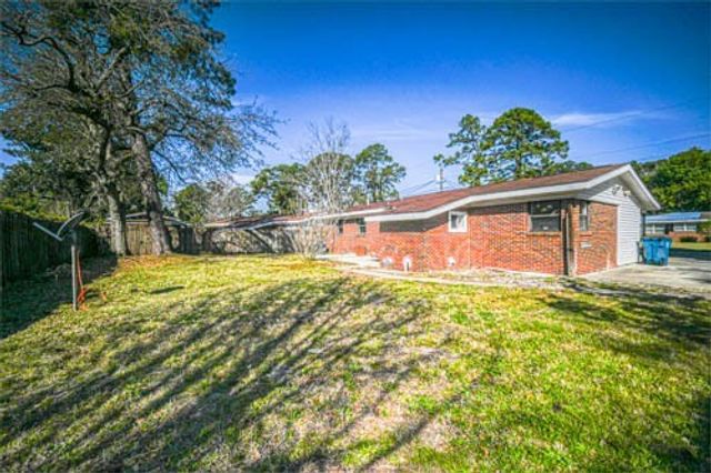 2706 Canary Drive, Brunswick, GA 31520