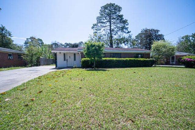 2706 Canary Drive, Brunswick, GA 31520