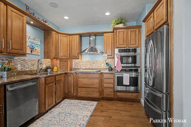 2661 Village Circle SW 15, Byron Center, MI 49315