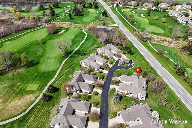 2661 Village Circle SW 15, Byron Center, MI 49315