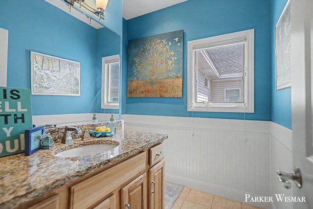 2661 Village Circle SW 15, Byron Center, MI 49315