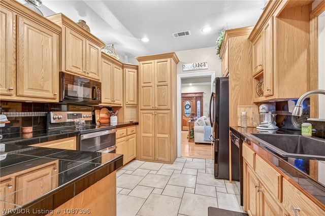 2904 Mount Zion Road, Greenwood, AR 72936