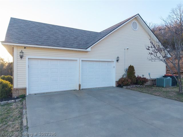 2904 Mount Zion Road, Greenwood, AR 72936