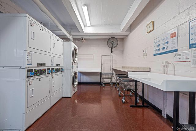 88-12 151 4A, Howard Beach, NY 11414