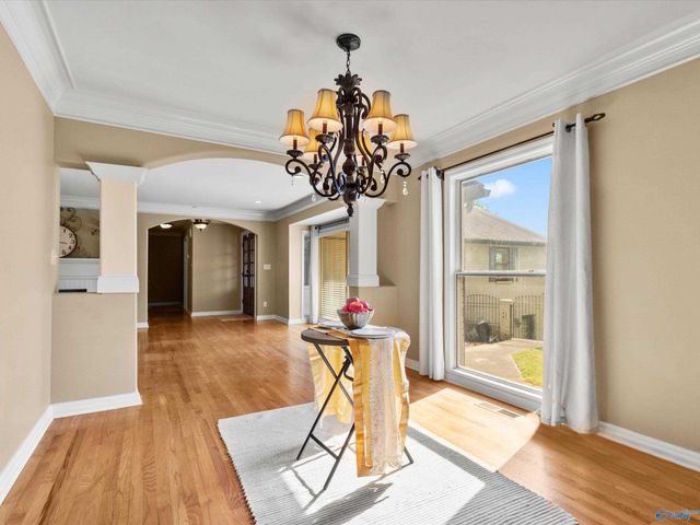 6309 Whitesburg Drive SE, Huntsville, AL 35802