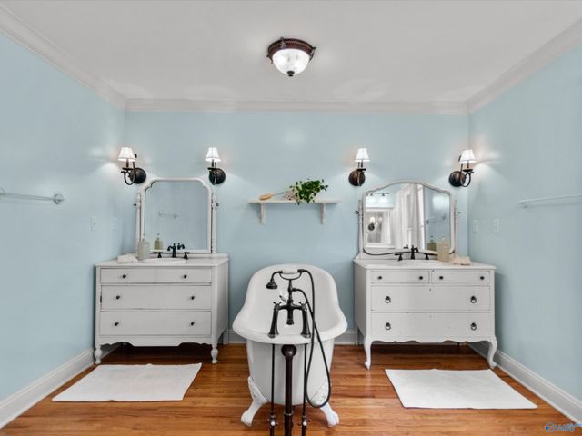 6309 Whitesburg Drive SE, Huntsville, AL 35802