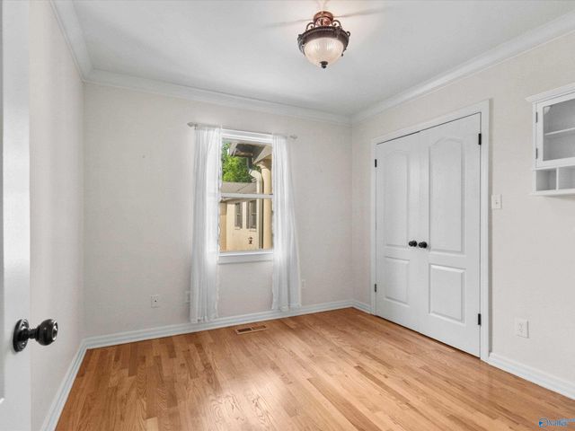 6309 Whitesburg Drive SE, Huntsville, AL 35802