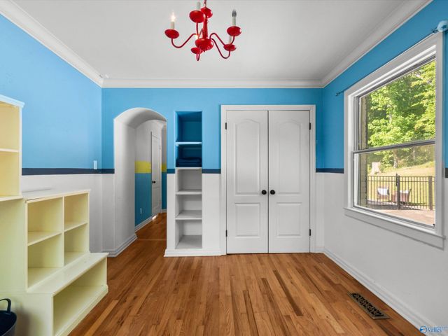 6309 Whitesburg Drive SE, Huntsville, AL 35802