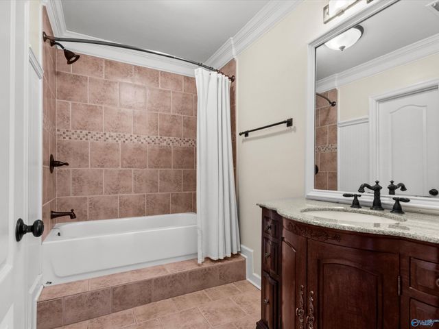 6309 Whitesburg Drive SE, Huntsville, AL 35802