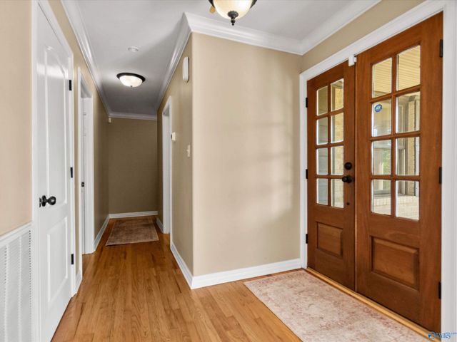 6309 Whitesburg Drive SE, Huntsville, AL 35802