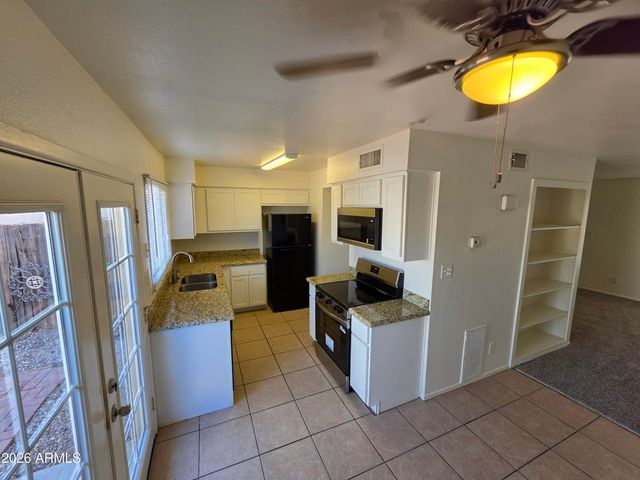 731 E Vaughn Drive, Tempe, AZ 85283
