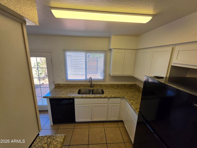 731 E Vaughn Drive, Tempe, AZ 85283