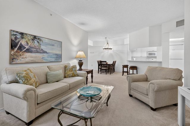 3020 Alcazar Place 308, Palm Beach Gardens, FL 33410