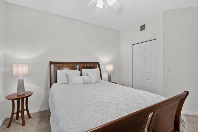 3020 Alcazar Place 308, Palm Beach Gardens, FL 33410