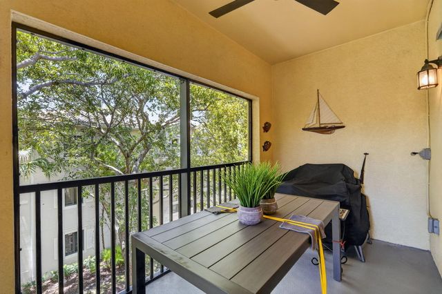 3020 Alcazar Place 308, Palm Beach Gardens, FL 33410