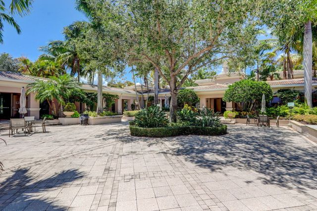 3020 Alcazar Place 308, Palm Beach Gardens, FL 33410