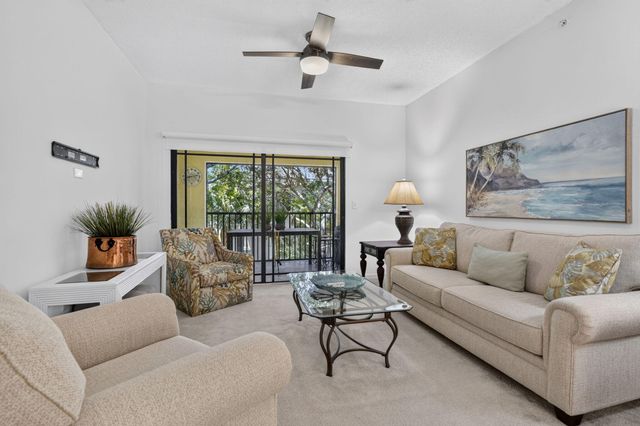 3020 Alcazar Place 308, Palm Beach Gardens, FL 33410