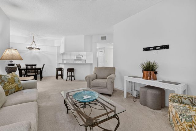 3020 Alcazar Place 308, Palm Beach Gardens, FL 33410