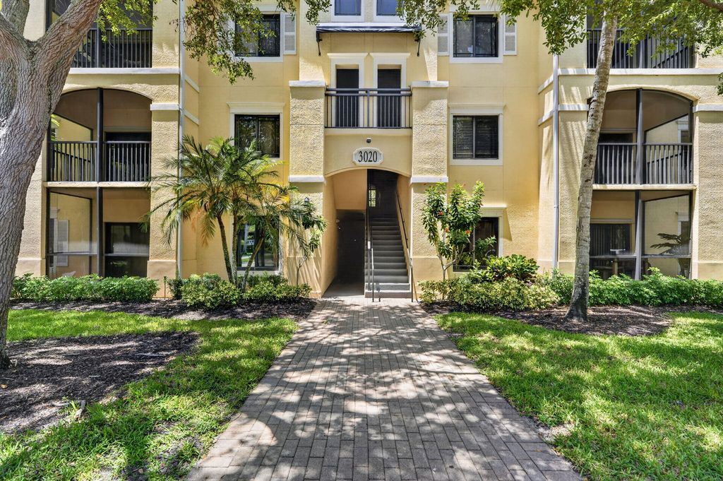 3020 Alcazar Place 308, Palm Beach Gardens, FL 33410