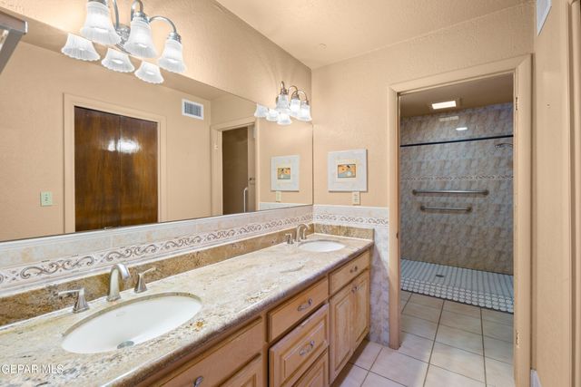 1505 LOST PADRE MINE Drive, El Paso, TX 79902