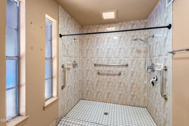 1505 LOST PADRE MINE Drive, El Paso, TX 79902