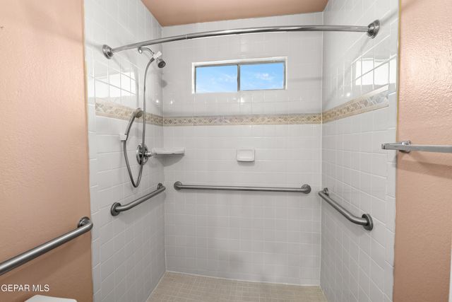 1505 LOST PADRE MINE Drive, El Paso, TX 79902