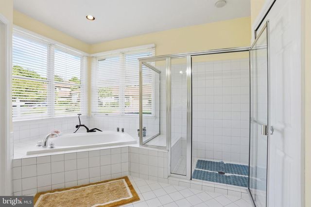 29 STONE GATE CT, Baltimore, MD 21208