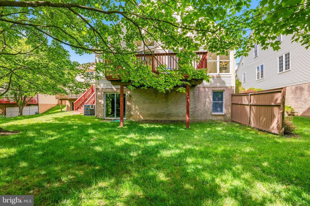 Image 35 of property listing at 29 STONE GATE CT, Baltimore, MD 21208