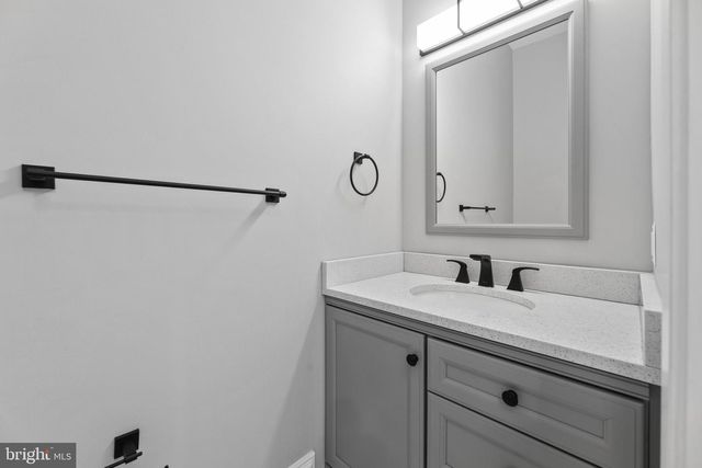 14612 BRISTOW RD, Manassas, VA 20112