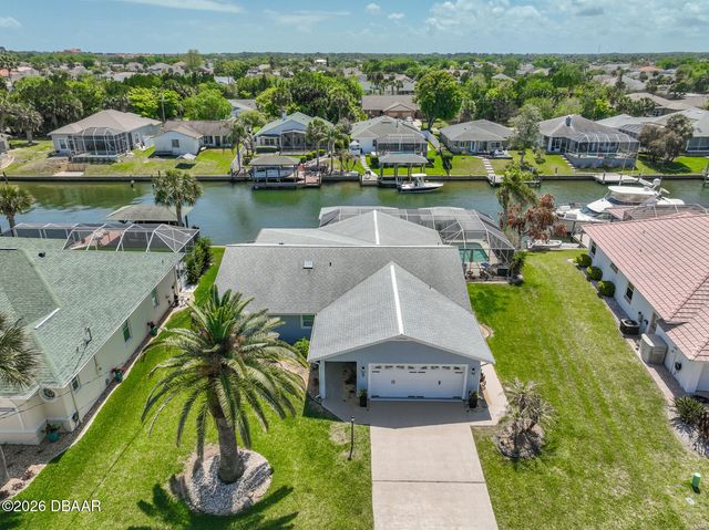 9 Collingville Court, Palm Coast, FL 32137