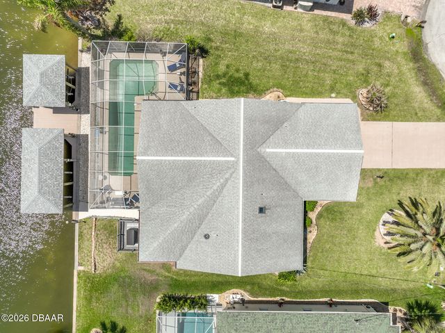 9 Collingville Court, Palm Coast, FL 32137