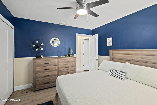 9 Collingville Court, Palm Coast, FL 32137