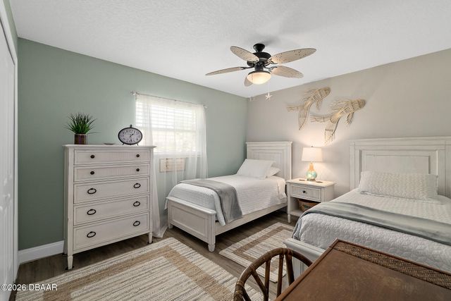 9 Collingville Court, Palm Coast, FL 32137