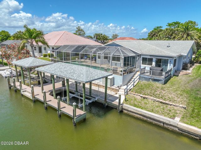 9 Collingville Court, Palm Coast, FL 32137