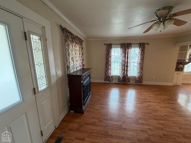 217 S 12th Avenue, Piggott, AR 72454