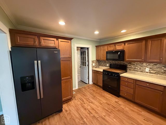 217 S 12th Avenue, Piggott, AR 72454