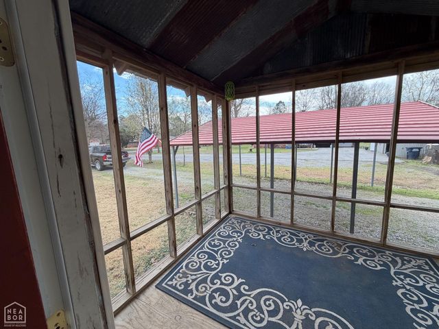 217 S 12th Avenue, Piggott, AR 72454