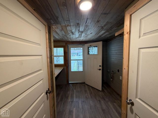 217 S 12th Avenue, Piggott, AR 72454