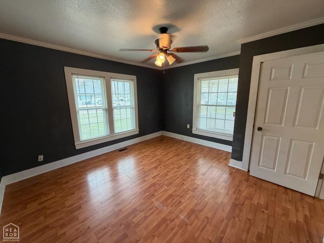 217 S 12th Avenue, Piggott, AR 72454