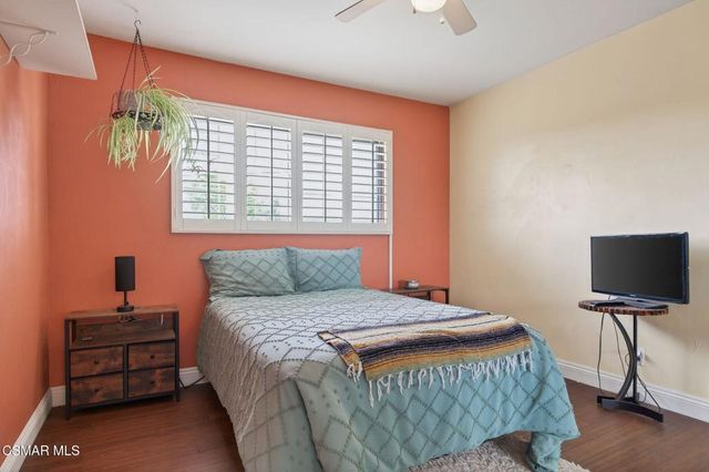 250 W Avenida De Las Flores, Thousand Oaks, CA 91360