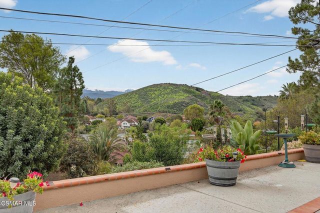 250 W Avenida De Las Flores, Thousand Oaks, CA 91360
